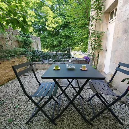 T2 Duplex Avec Terrasse Au Bord Du Clain Apartamento Poitiers