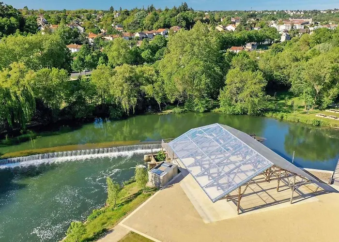 Apartmán T2 Duplex Avec Terrasse Au Bord Du Clain Poitiers