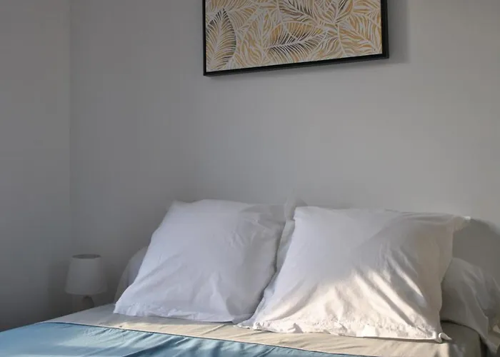 Apartmán T2 Duplex Avec Terrasse Au Bord Du Clain